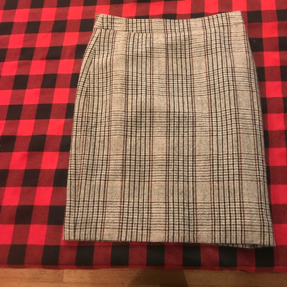 Pencil skirt